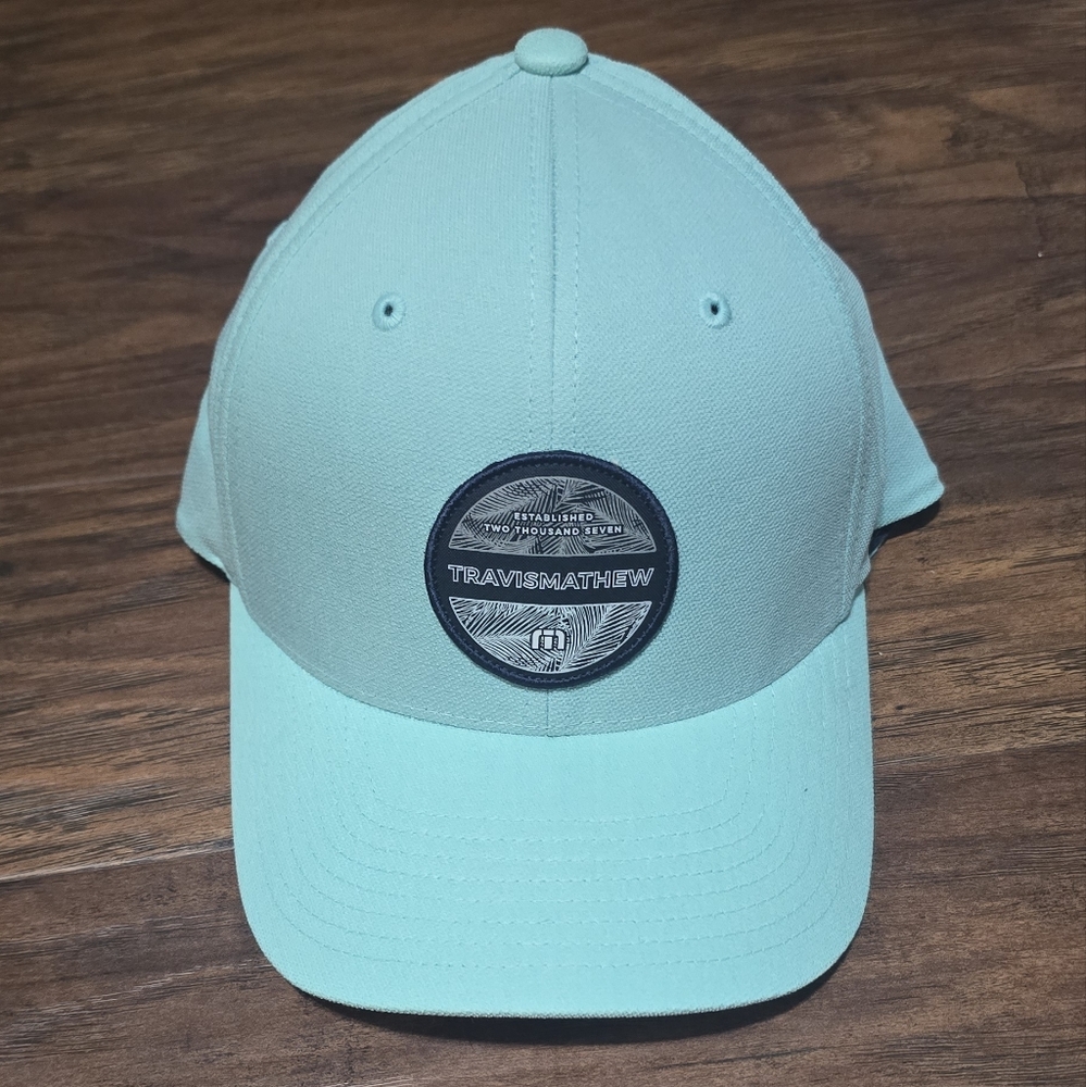 Travis Mathew Mens Fitted Golf Hat S/M SEAFOAM COLOR